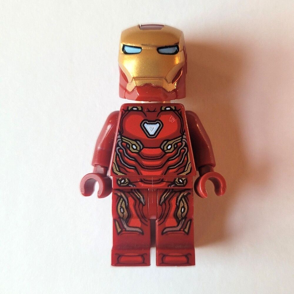 LEGO Marvel Super Heroes Iron Man Mark 50 Minifigure